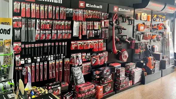 ferreteria y materiales francos